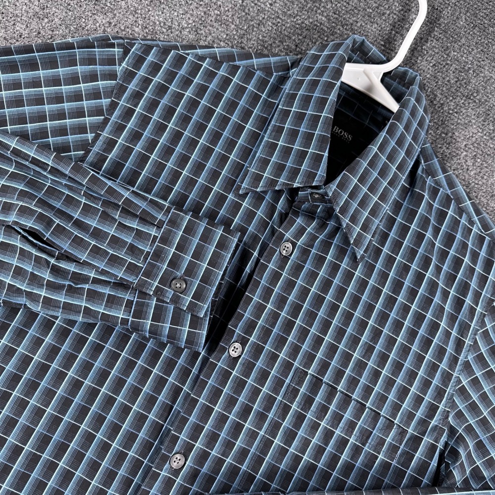 BOSS Hugo Boss Button Down Mens S Small Blue Black Grid Plaid Long Sleeve Shirt
